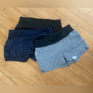 BUNDLE! 3 Pair of Gap Fit Maternity shorts.